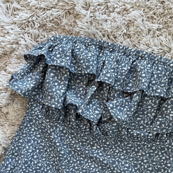 Floral Ruffle Strapless Dress - Picture 3 of 5